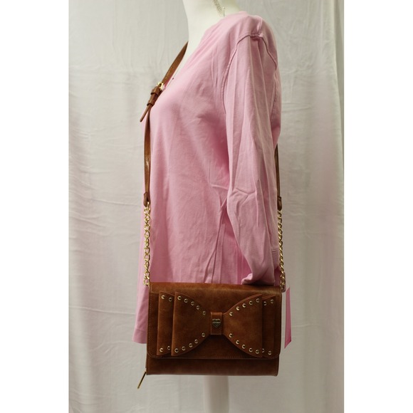 Betsey Johnson Studded Bow Crossbody Wallet Purse NWT Brown - Picture 12 of 13